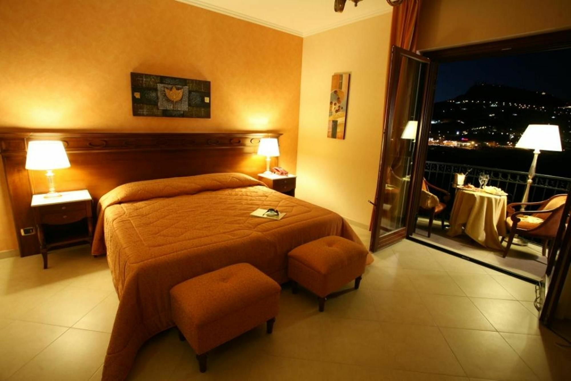 Hotel Federico II Enna Exterior photo